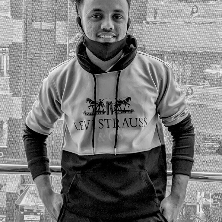 Portrait of Mira Chen, community mentor and Italian cuisine specialist